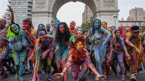 naked body|10 stunning photos from NYCs final naked bodypainting day